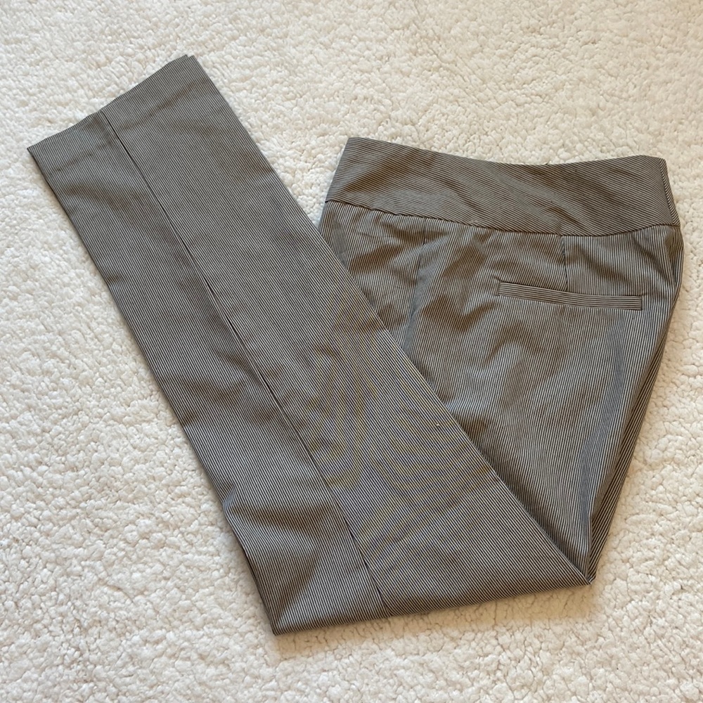 Kenneth Cole New York Pants in size 2P